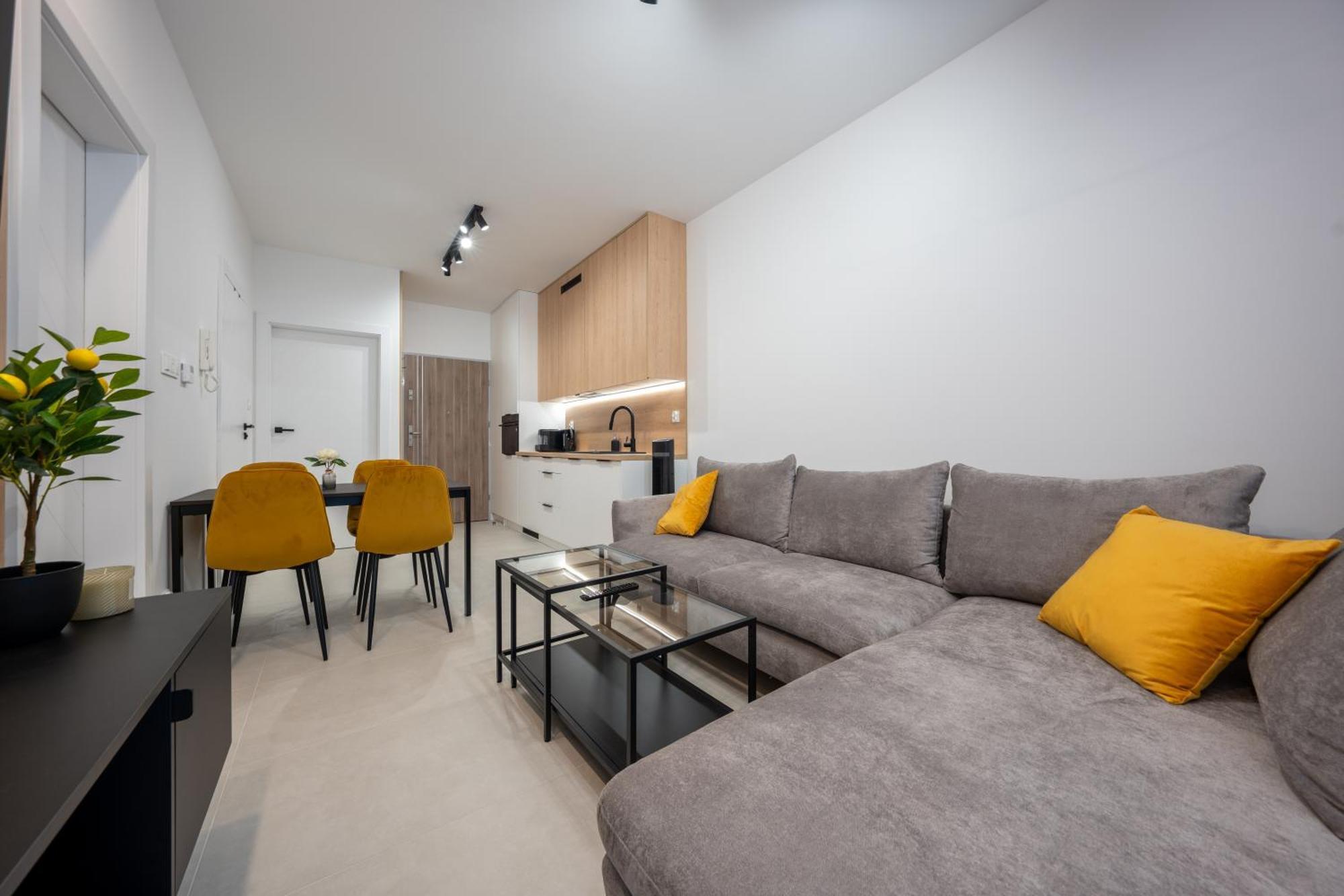 Miodowy Apartament Z Duzym Tarasem W Rewalu, Blisko Morza Eksteriør billede